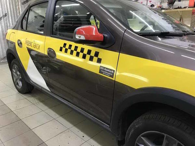Брендирование авто Яндекс такси