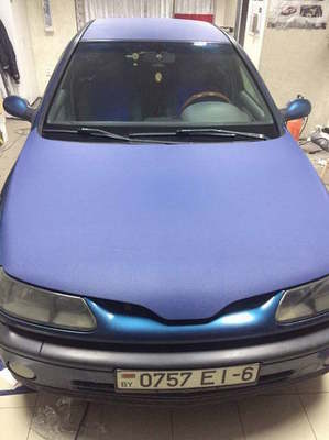 Оклейка крыши, капота, багажника в алмазную крошку синюю. Renault Laguna